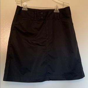 Gap Black Skirt with Pockets! A perfect basic!